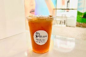 carrots, green apple, ginger, yellow lemon