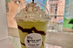 Avocado, coffee, vanilla, chocolate syrup, whipped cream, cinnamon, honey or agave